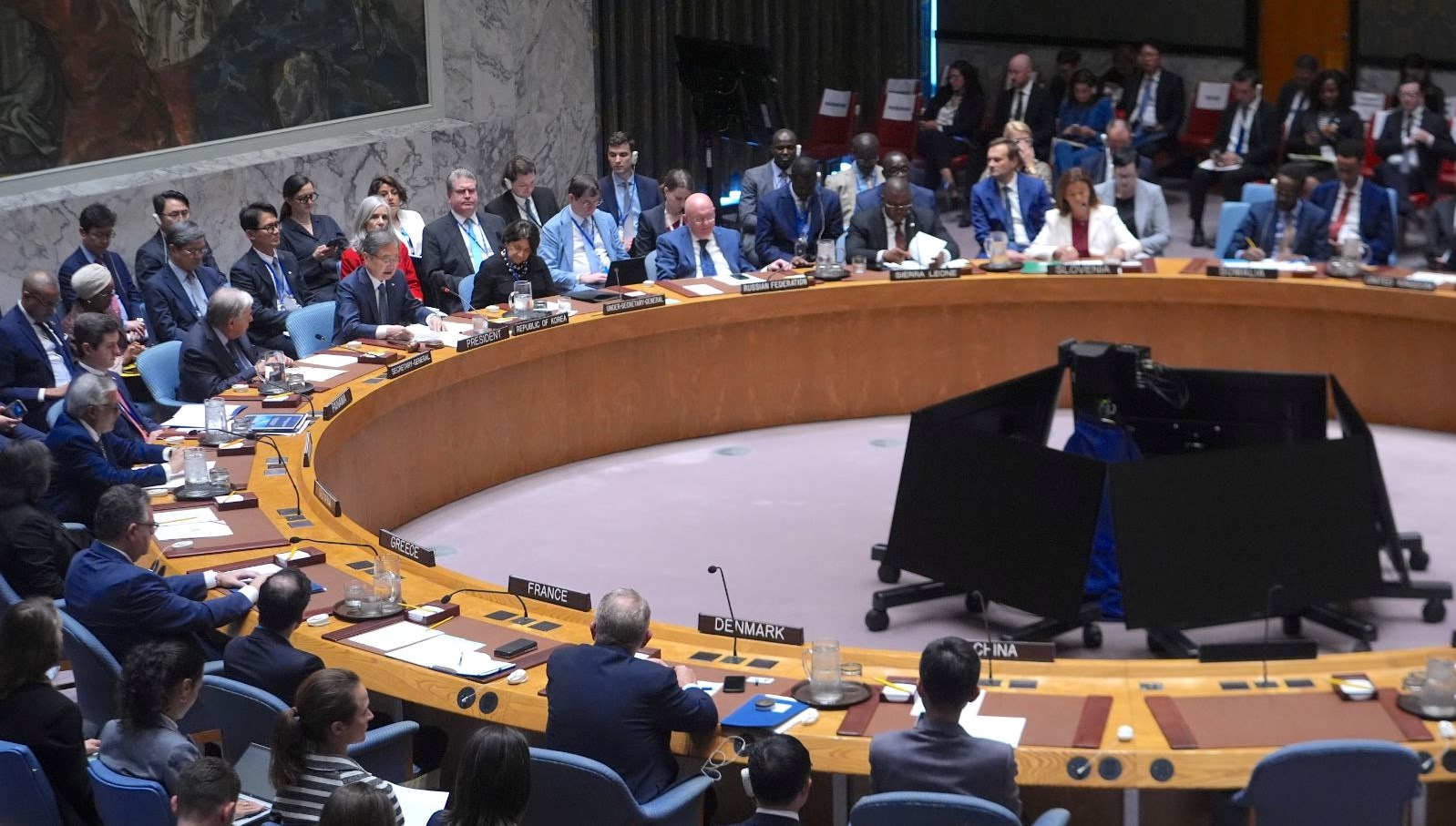 bm guvenlik konseyi uyelerinden israilin gazze saldirilarina tepki Bsyuqydb