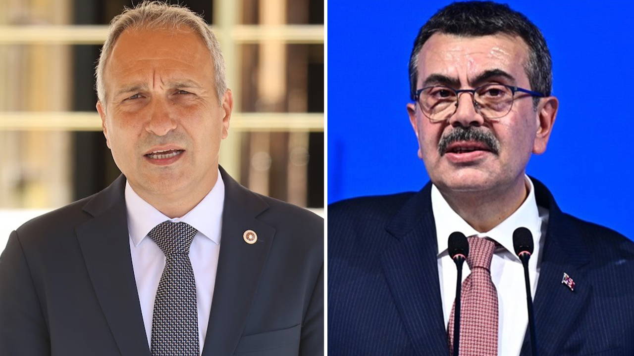 chpli ozcagdastan bakan tekine agir salvolar bu cihannumaci klik bugun itibariyla turkiye icin bir beka sorunudur DIt3K18L