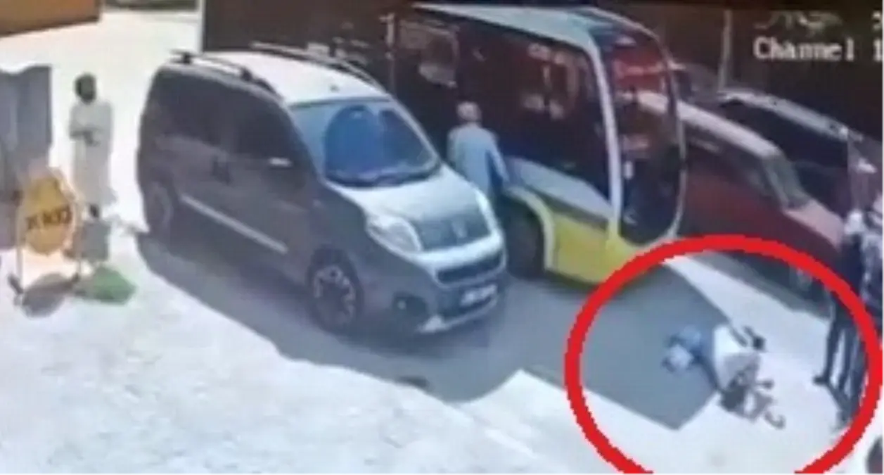 inegolde minibus carpmasi 1 agir yarali RW3d7XTq