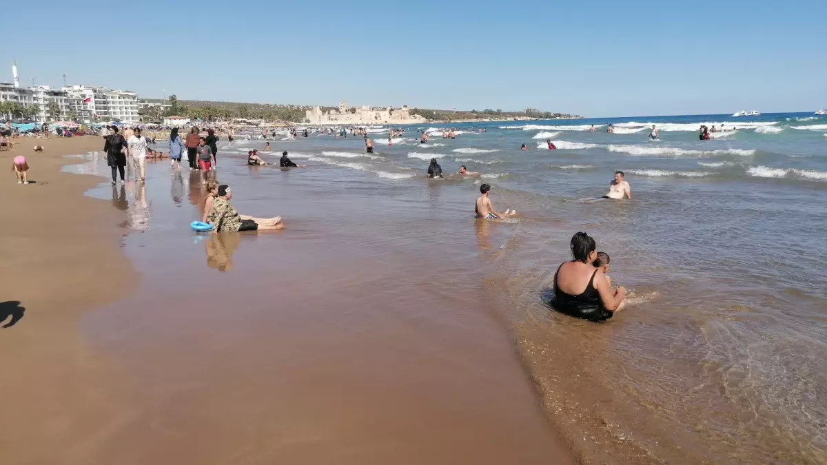 kizkalesinde eylul turist yogunlugu ctyGsII2