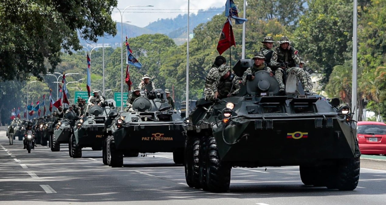 ulkede ordu sokaga indi savas kapilarina dayandi 2Hg6dDzi