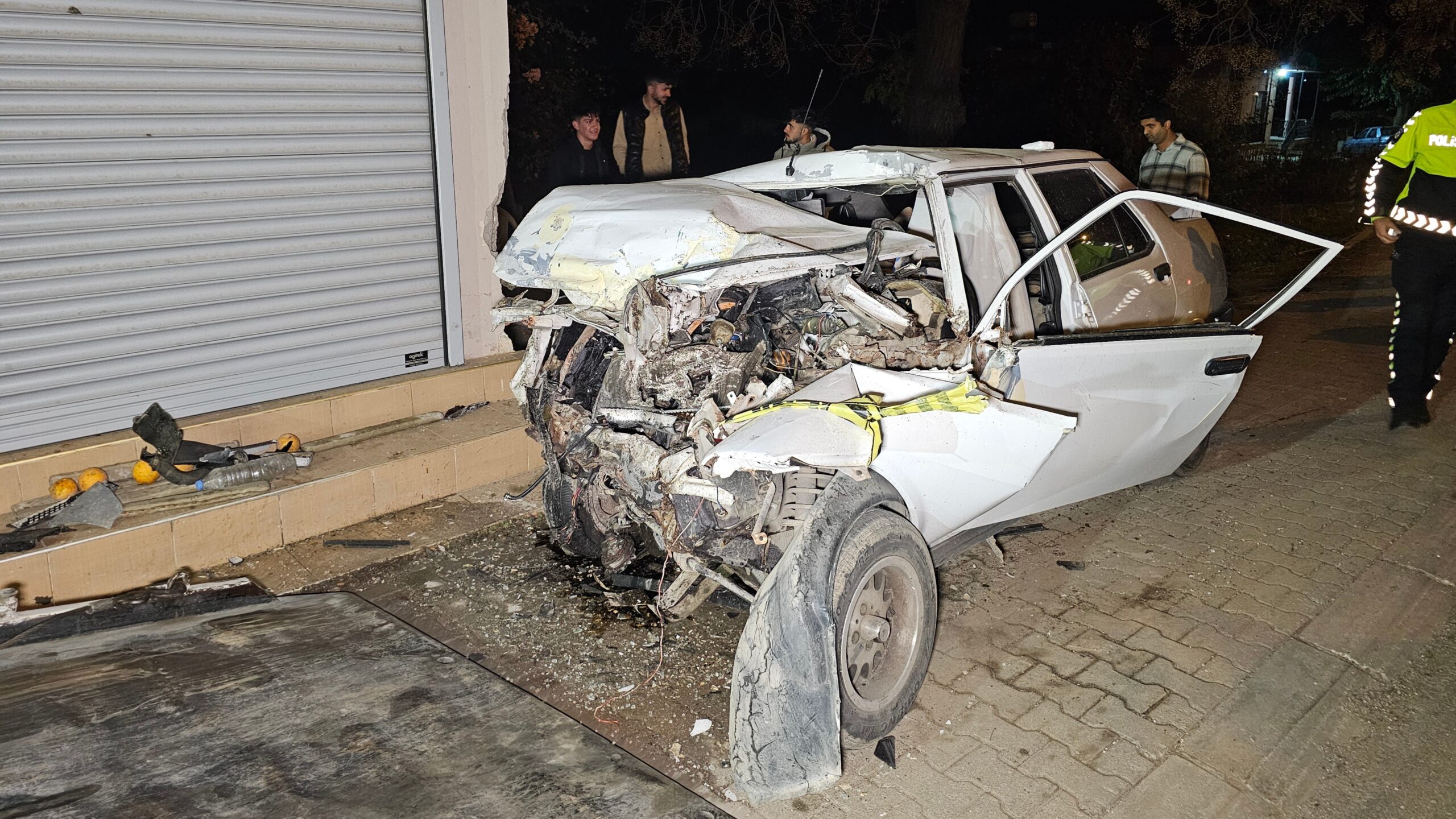 Arkadaşının öldüğü kazada ağır yaralanan ehliyetsiz sürücü kurtarılamadı