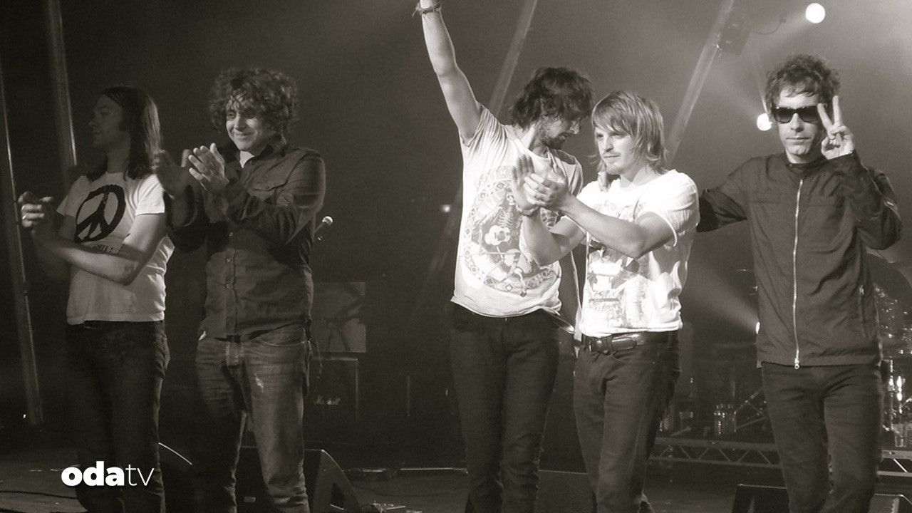 Kasabian ve Two Door Cinema Club İstanbul’da sahne alacak