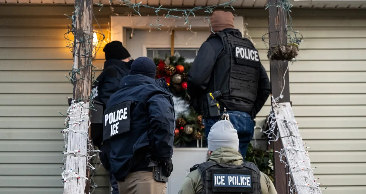 Trump ‘hepsi çöp, ülkeleri kokuyor’ dedi: ABD ajanların evlerini basacak