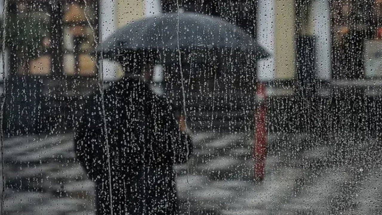 İstanbul’a Soğuk ve Yağışlı Hava Uyarısı: AKOM’dan Önemli Açıklama