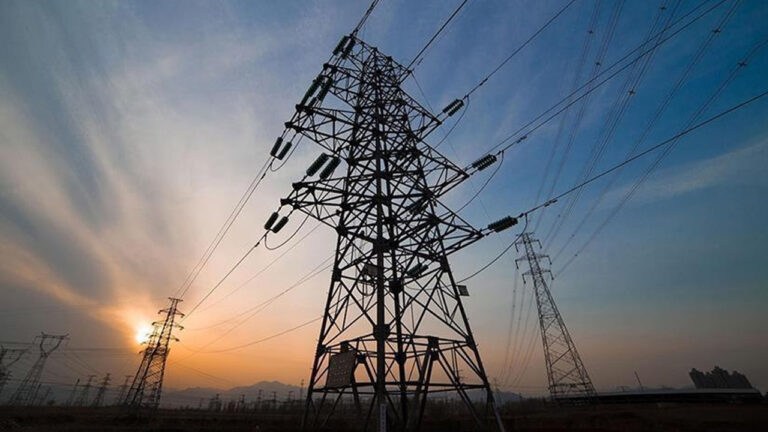 spot-elektrik-fiyatinda-zirve-14-mayis-2026-lwC5Leqq