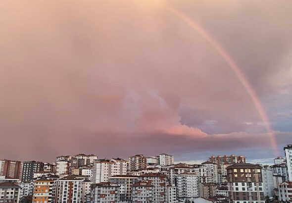 yagis-sonrasi-istanbulda-surpriz-goruntu-OZriBQjk