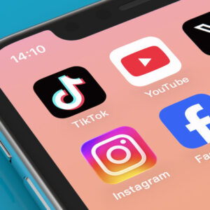 FACEBOOK VE WHATSAPP ÇÖKTÜ MÜ 24 HAZİRAN 2026 SON DAKİKA | Facebook, Whatsapp neden açılmıyor, ne zaman düzenlenecek? Sosyal medyada erişim sorunu!