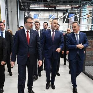 Nawrocki ASELSAN’ı ziyaret etti! ‘Türkiye ile daha güçlü ittifak kurmaya hazırız’