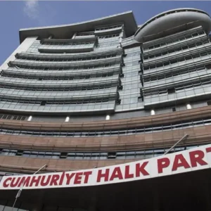 CHP’de kurultay kapıları kapandıkça, yeni parti kulisleri artıyor