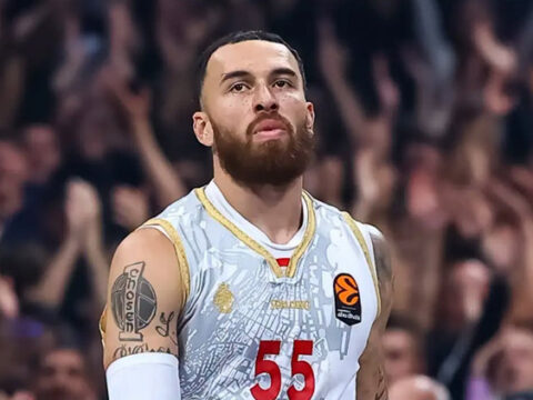 Mike james anadolu efeste yUkJkaGH